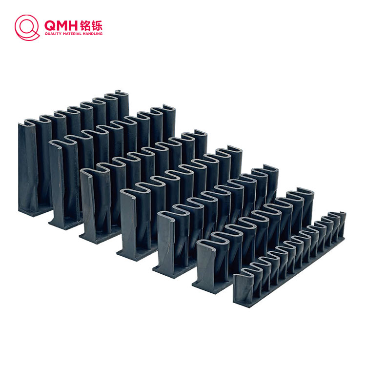 ハイアングルマテリアルハンドリングにサイドウォールコンベヤベルトのサイドウォールが不可欠なのはなぜですか?