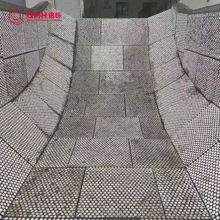 セラミックウェアライニング